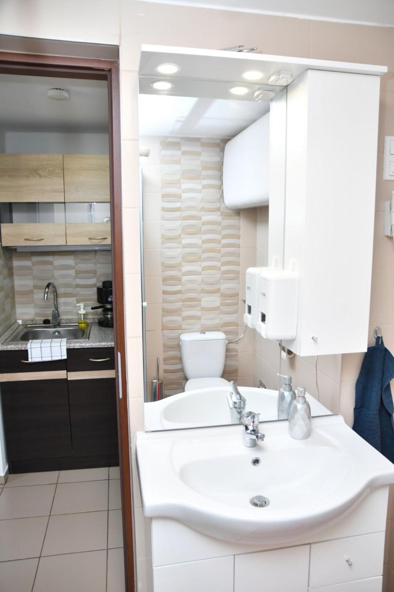 Foeveny Apartmanok Balatonfůzfő 外观 照片
